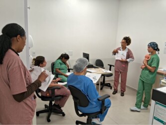 hmsa-promove-treinamento-de-imunizacao-dos-recem-nascidos